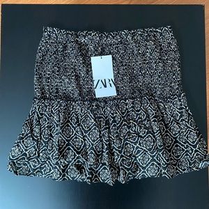 Zara elastic skirt L